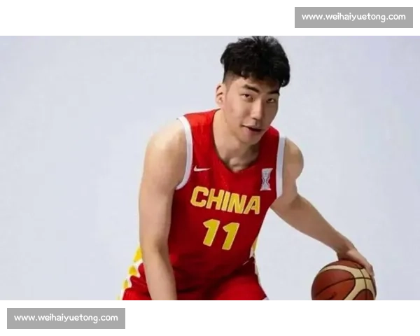 余嘉豪西乙首上双！12+4 率队大胜破低迷